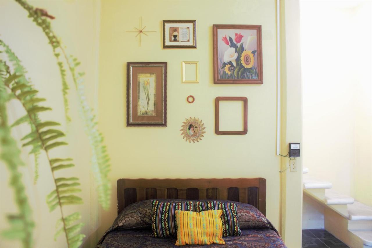 Casa Santaella Hotell Puerto Escondido  Eksteriør bilde